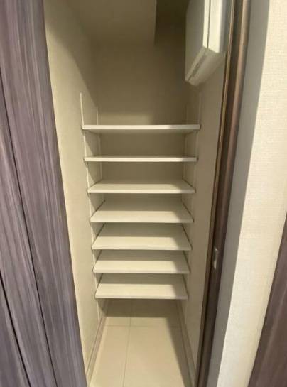 収納1